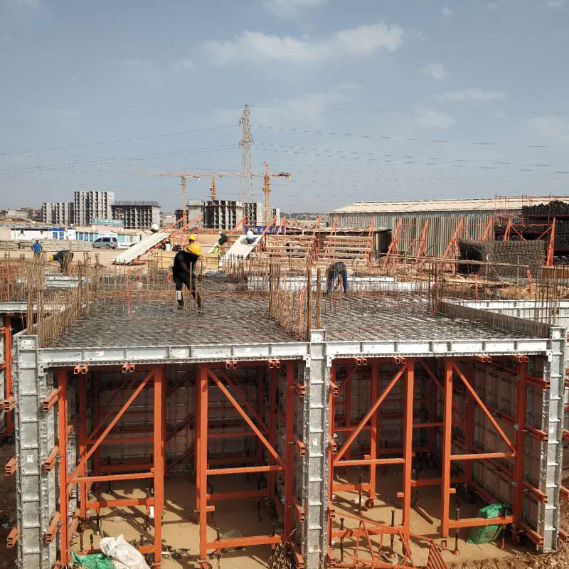 GETO aluminium beams supporting concrete slab formwork in high-rise building